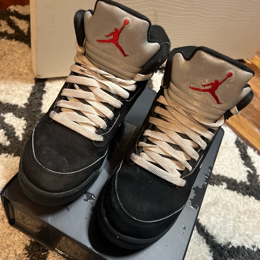 Jordan 5 - Picture 3 of 3